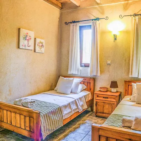 Zeki Hotell *
